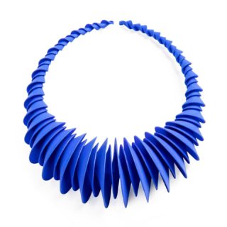 Bailong necklace.

#maison203 #contemporaryjewelry #3dprintedjewelry #lightweightjewelry #gioiellocontemporaneo #boldjewelry #bijouxcontemporains #digitaljewelry #bijoucontemporain #jewelrydesign #uniquejewelry #fashionjewelry #artjewelry #madeinitaly #cooljewelry #jewelrygram #instajewelry #jewelrylovers #BailongNecklace